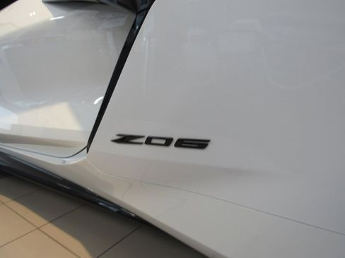 Used 2024 Chevrolet Corvette Z06 image 23