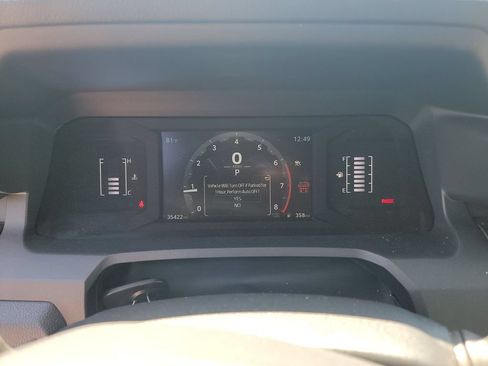 Used 2025 Toyota 4Runner SR5 AWD/4WD image 2