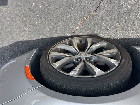 Used 2015 Chrysler 200 C w/ Navigation & Sound Group I image 11