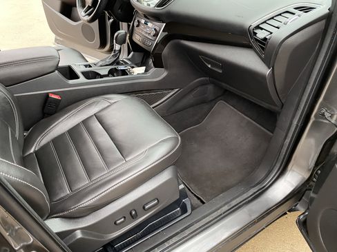 Used 2017 Ford Escape Titanium w/ Equipment Group 301A image 12