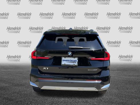 Certified 2025 BMW X1 xDrive28i w/ Premium Package AWD/4WD image 9