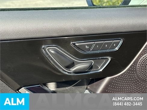 Used 2024 Lincoln Corsair Reserve w/ Jet Appearance Package image 11