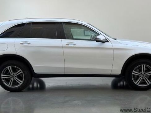 Used 2022 Mercedes-Benz GLC 300 image 7