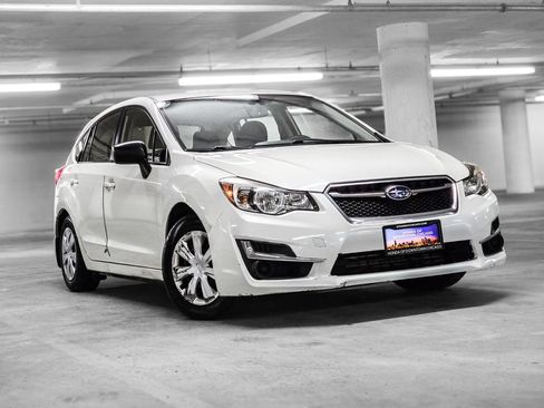 Used 2016 Subaru Impreza 2.0i w/ Popular Package #1 AWD/4WD image 4