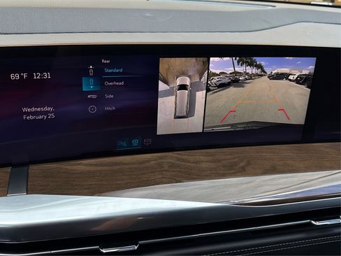 New 2026 Cadillac Escalade ESV Platinum Sport w/ LPO, ONYX Package image 26