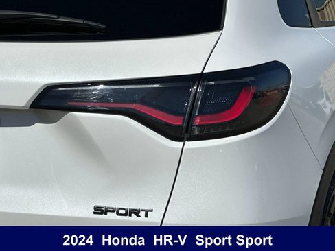 Used 2024 Honda HR-V Sport image 38