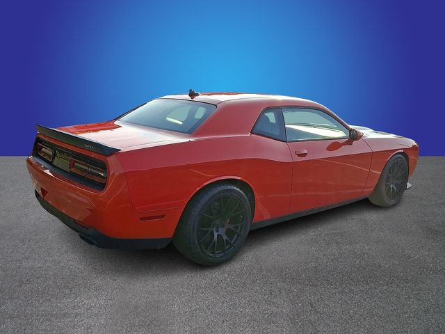 Used 2016 Dodge Challenger SRT Hellcat RWD image 4