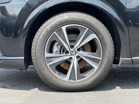 Used 2024 Lexus RX 350 Premium w/ Convenience Package FWD image 13