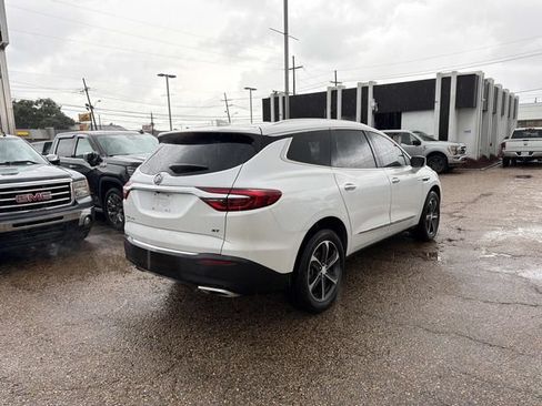 Used 2021 Buick Enclave Essence w/ Sport Touring Edition FWD image 6