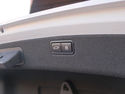 Used 2019 Genesis G80 5.0 Ultimate image 43