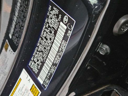 Used 2024 Toyota Prius Prime image 26