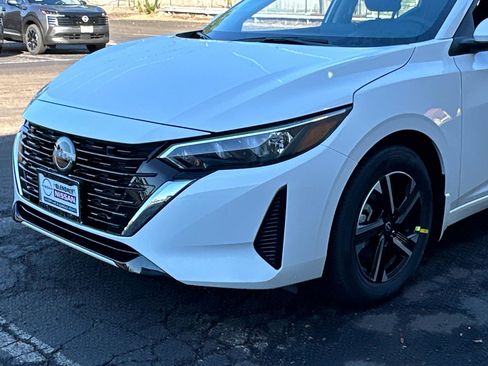 New 2025 Nissan Sentra SV w/ All-Weather Package image 7