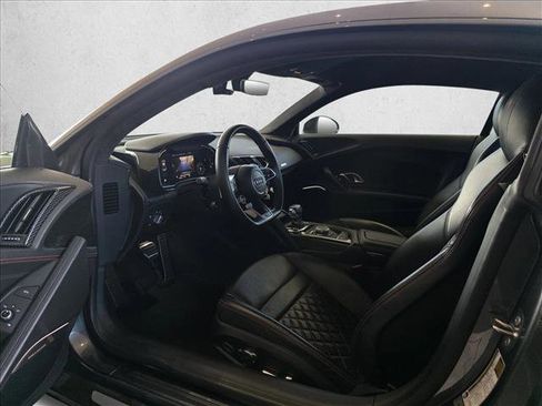 Used 2018 Audi R8 V10 plus image 16