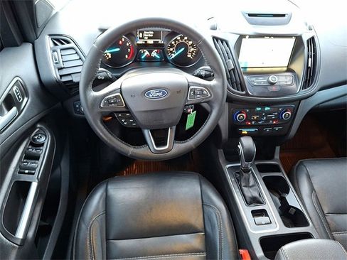 Used 2018 Ford Escape SEL image 19
