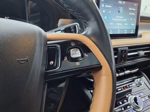 Certified 2022 Lincoln Corsair Reserve w/ Elements Package FWD image 18