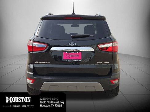 Used 2021 Ford EcoSport Titanium image 4