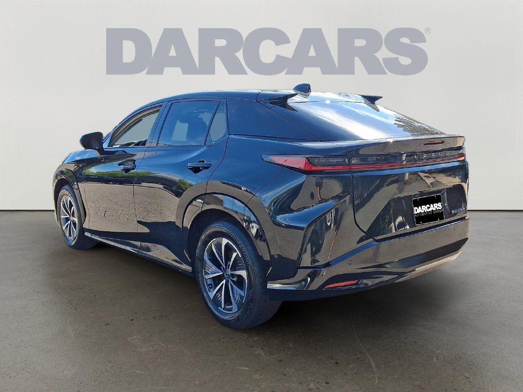 Used 2023 Lexus RZ 450e Premium w/ Technology Package AWD/4WD image 4