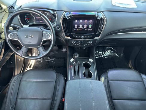 Used 2020 Chevrolet Traverse RS FWD image 9
