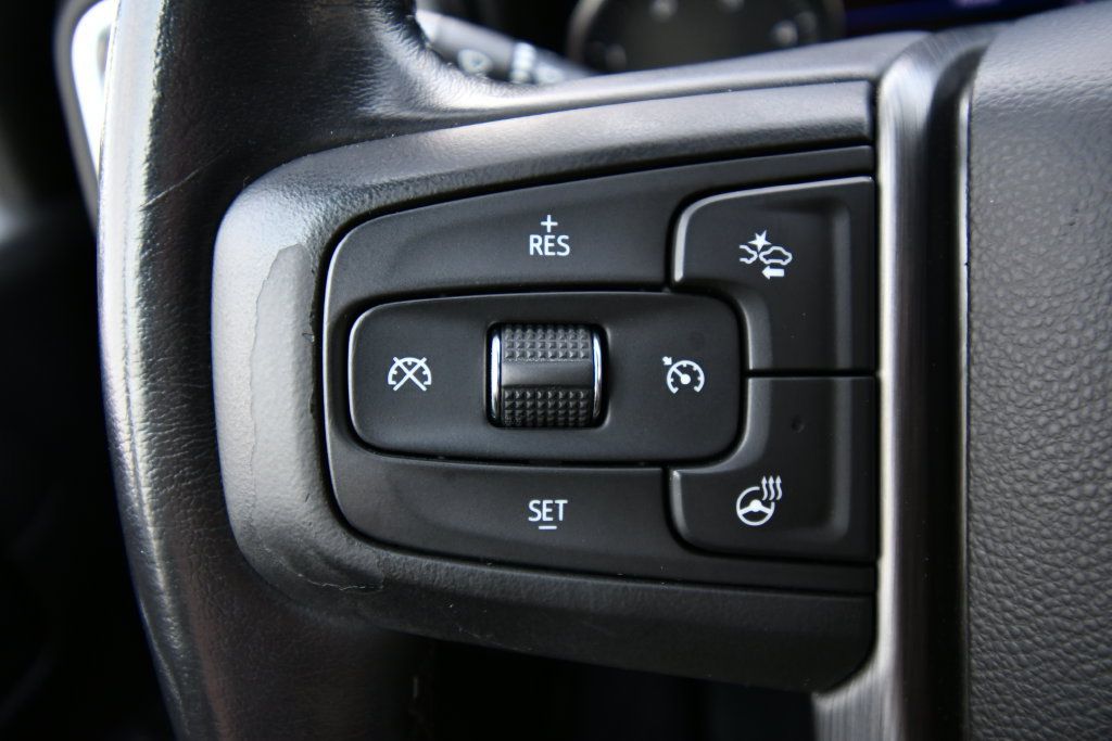 Used 2021 GMC Sierra 3500 Denali AWD/4WD image 26