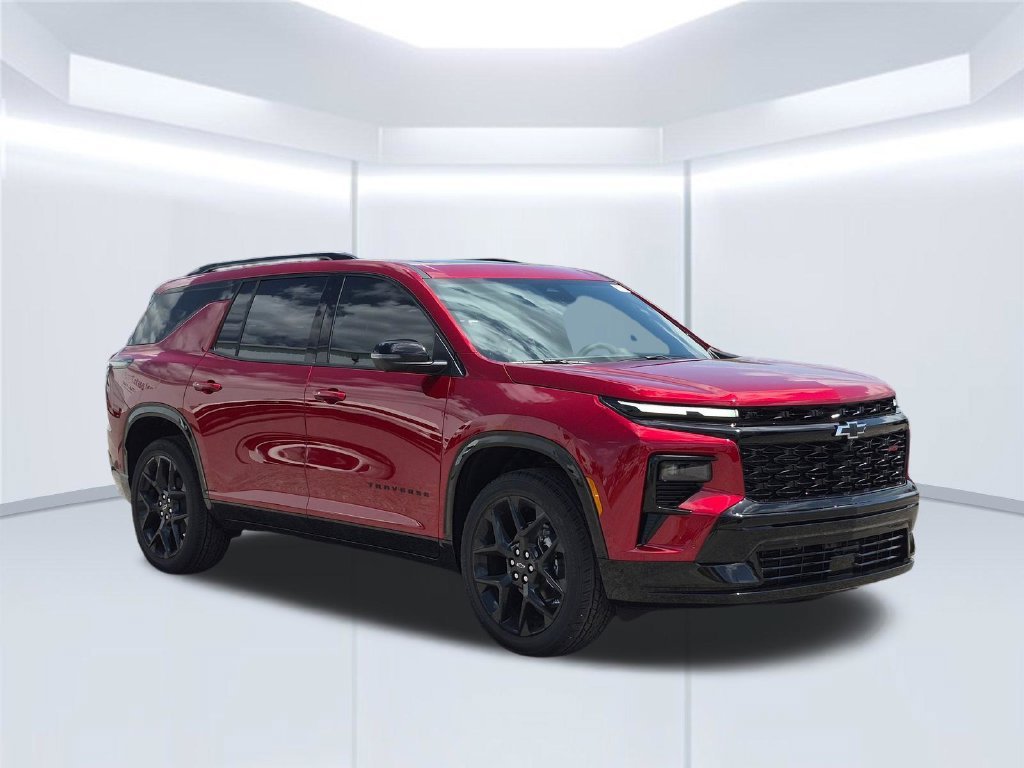 New 2026 Chevrolet Traverse RS w/ LPO, Floor Liner Package FWD image 8