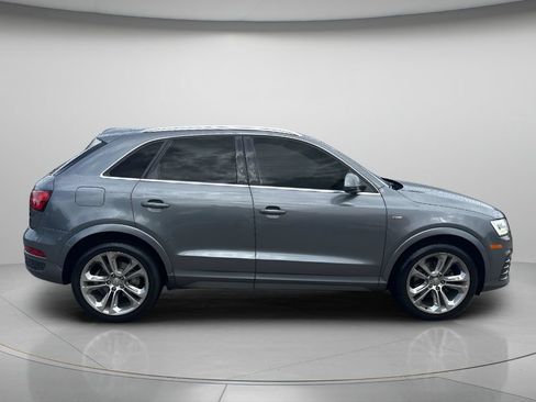 Used 2017 Audi Q3 2.0T Prestige w/ Prestige Package AWD/4WD image 8