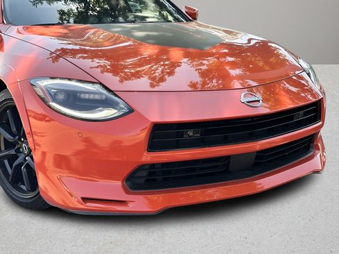 Used 2024 Nissan Z Performance w/ Heritage Edition RWD image 27
