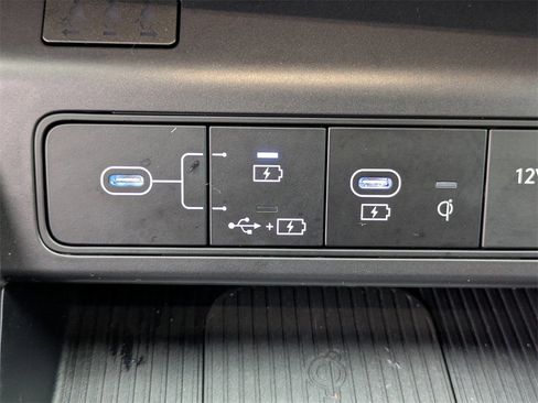 Certified 2024 Hyundai Kona SEL w/ Convenience Package image 25