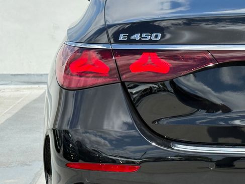 New 2026 Mercedes-Benz E 450 4MATIC Sedan image 9
