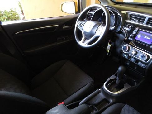 Used 2019 Honda Fit LX image 21