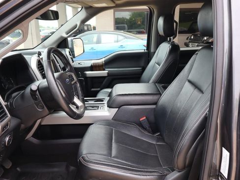 Used 2020 Ford F150 Lariat w/ Equipment Group 502A Luxury AWD/4WD image 9