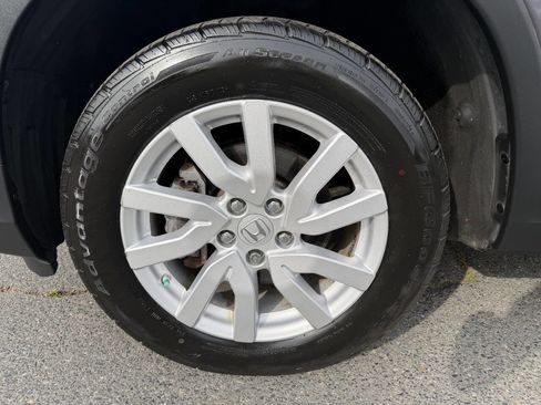 Used 2019 Honda Pilot LX image 11