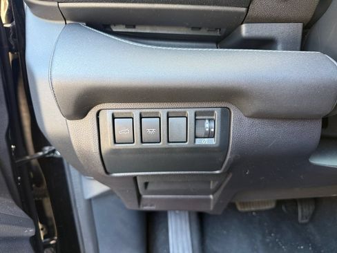 Used 2023 Subaru Ascent Limited AWD/4WD image 24