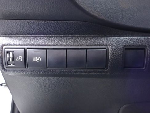 Used 2021 Toyota Corolla XSE FWD image 10