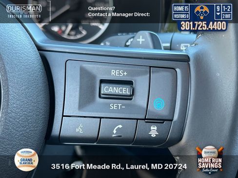 Used 2025 Nissan Pathfinder SV FWD image 21