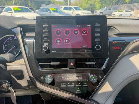 Used 2023 Toyota Camry LE FWD image 11