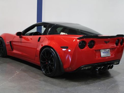 Used 2007 Chevrolet Corvette Z06 w/ Preferred Equipment Group image 9