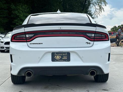 Used 2020 Dodge Charger R/T w/ Blacktop Package RWD image 6