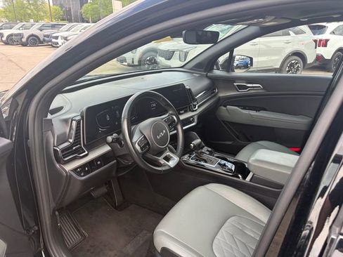 Certified 2023 Kia Sportage X-Line w/ X-Line Premium Package image 6