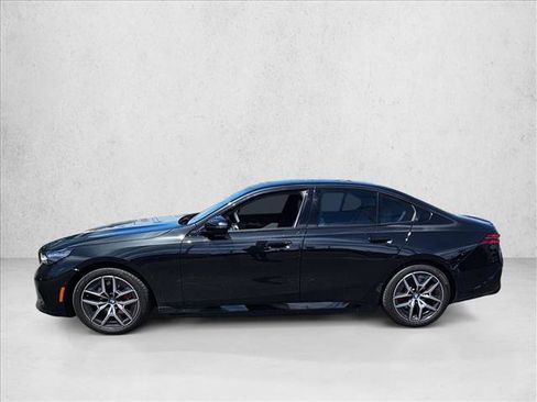 New 2026 BMW i5 eDrive40 w/ M Sport Package AWD/4WD image 5