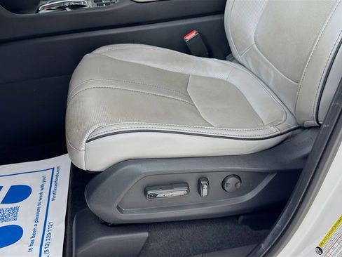 Used 2024 Honda Pilot Elite image 26