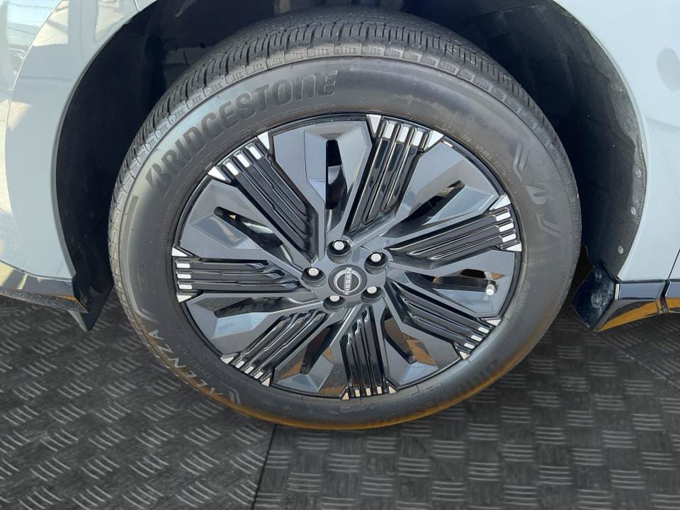 Used 2025 Nissan Murano Platinum w/ Cargo Package AWD/4WD image 31