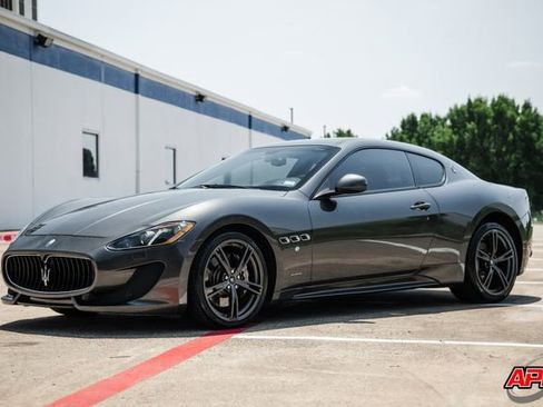 Used 2017 Maserati GranTurismo Sport image 37