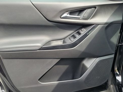 Certified 2025 Chevrolet Equinox LT FWD image 21