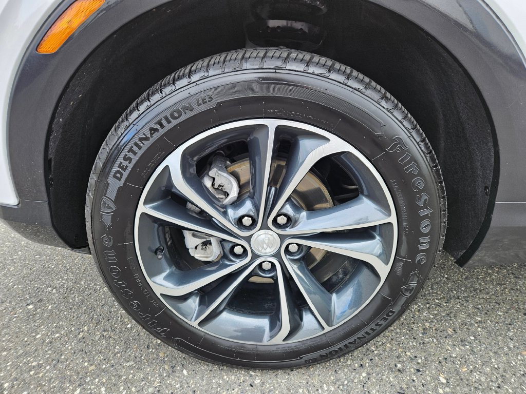 Used 2021 Buick Encore GX Essence AWD/4WD image 9