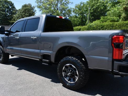 Used 2023 Ford F250 Platinum w/ Tremor Off-Road Package AWD/4WD image 35