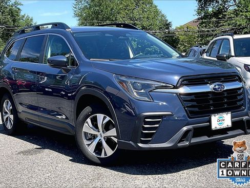 Certified 2024 Subaru Ascent Premium w/ Convenience Package AWD/4WD image 2