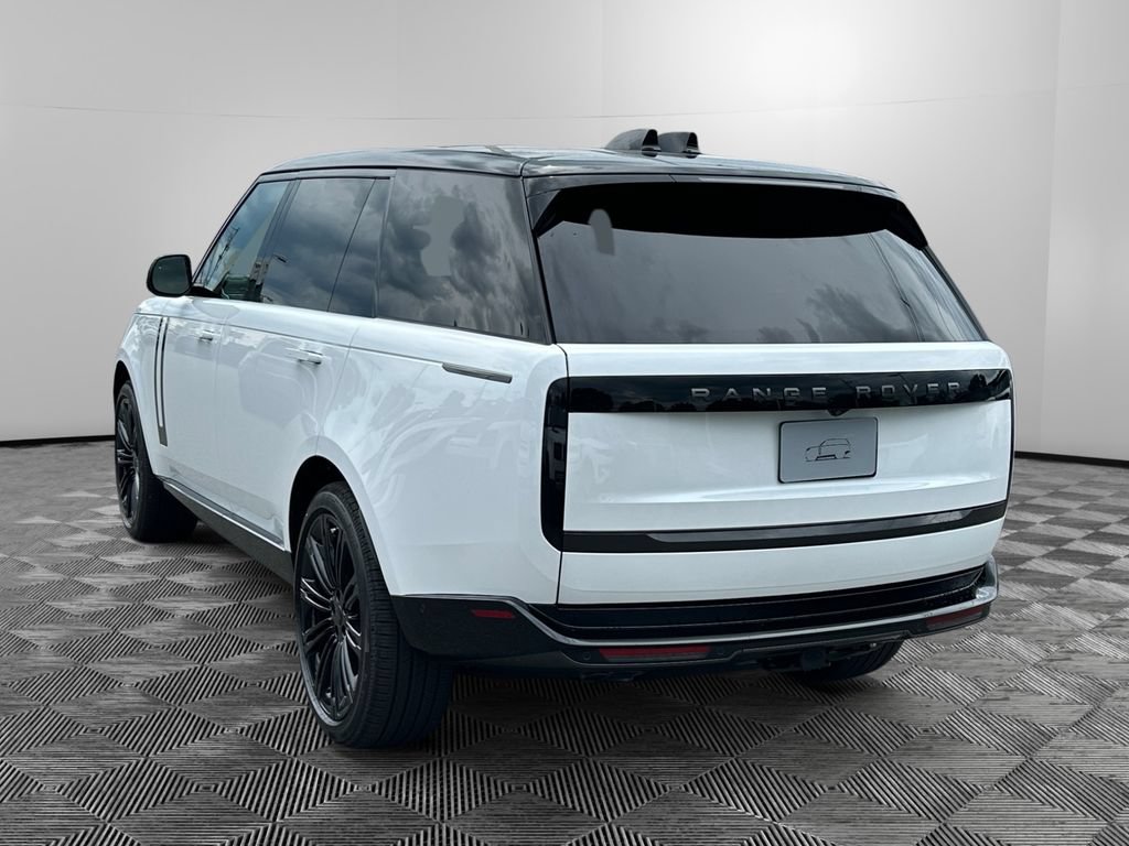 New 2026 Land Rover Range Rover Long Wheelbase SE AWD/4WD image 3