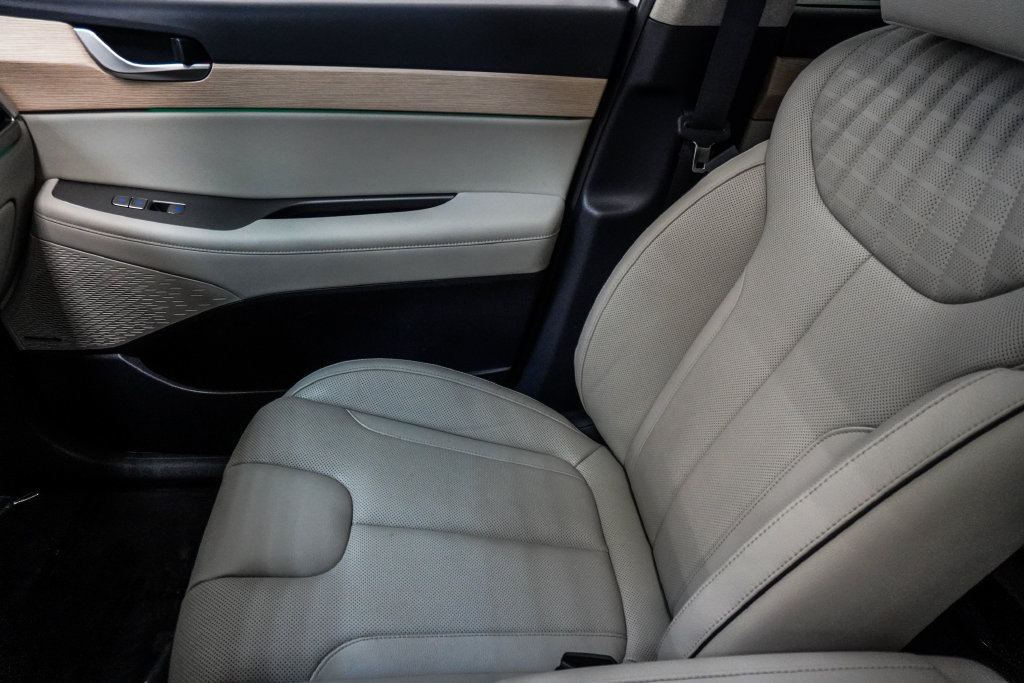 Used 2024 Hyundai Palisade Limited FWD image 28