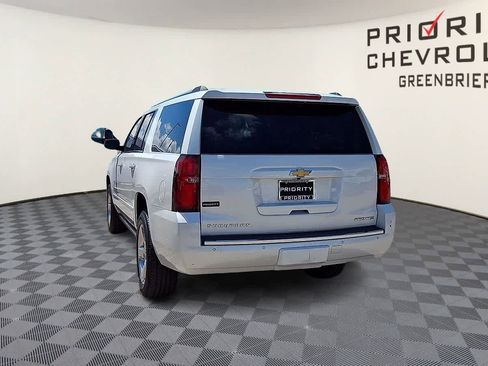 Used 2019 Chevrolet Suburban Premier AWD/4WD image 7