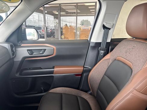 Certified 2025 Ford Bronco Sport Outer Banks w/ Outer Banks Tech Package+ AWD/4WD image 22